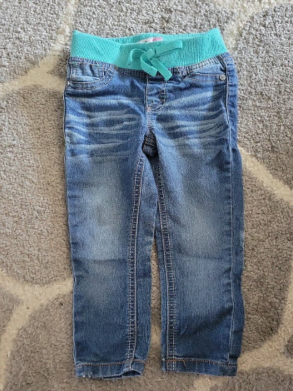 Girls size 2t. Lee brand jeggings pants